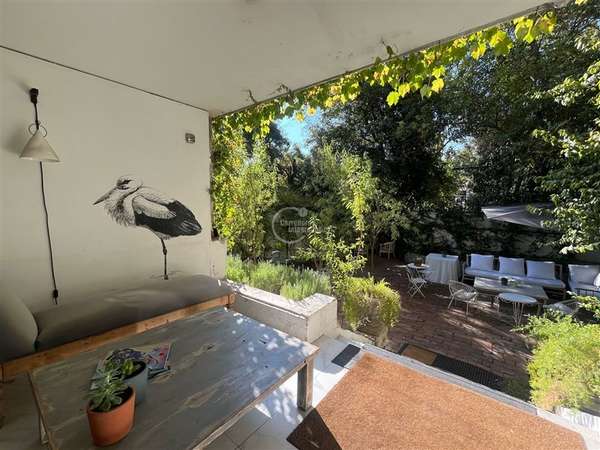 Venta departamento 2D 4B Las Condes a pasos VMA con jardín