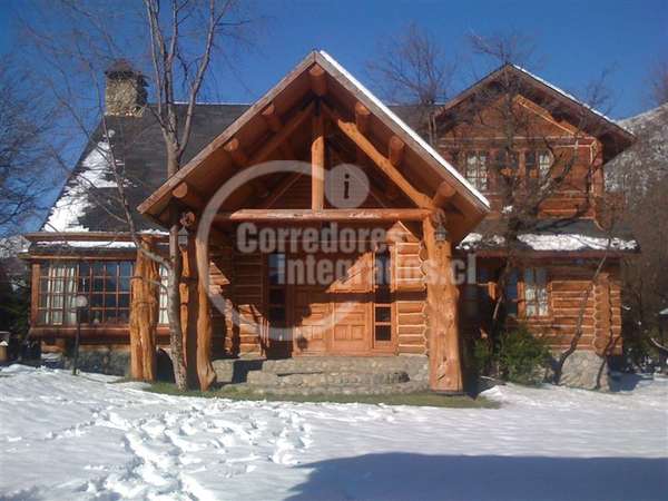 Espectacular log house en las termas de Chillan.