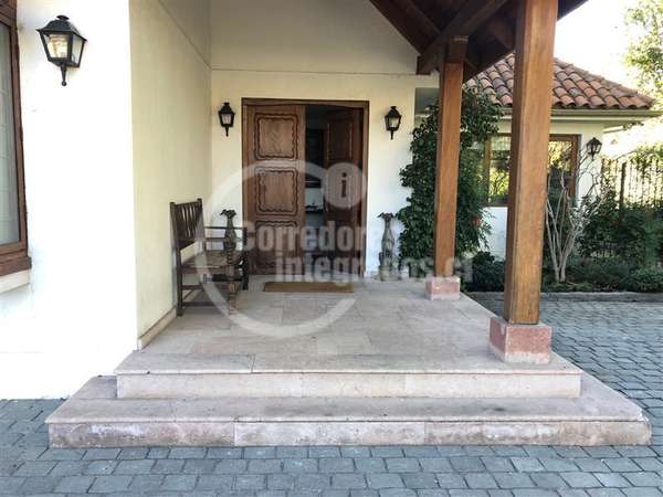 Casa con 8 dormitorios, Lo Barnechea
