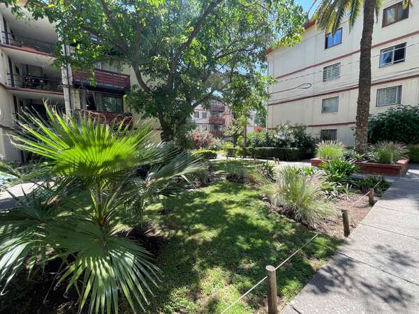 VENDE DEPTO 3D 1B 1 ESTAC LA REINA (154504)