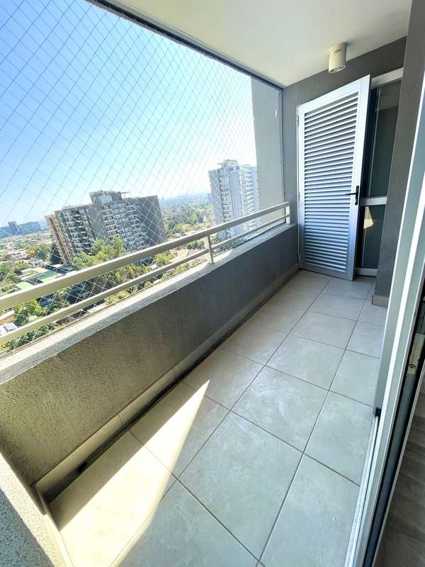 Metro Lo Vial/ 2dr 2bñ + Estacio. (1310)