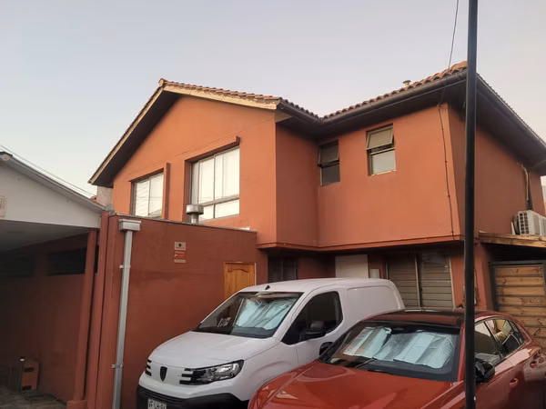 Casa de 2 pisos en condominio Pie Andino, Puente Alto