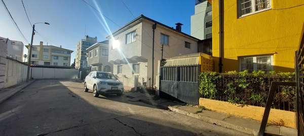 En excelente ubicación se vende casa (12098)