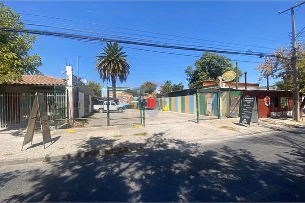 Gran propiedad comercial en buin