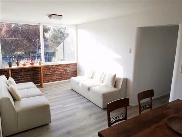Departamento remodelado en venta de 3 dorm. en La Reina
