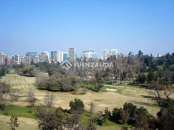 Departamento en venta de 3 dorm. en Vitacura