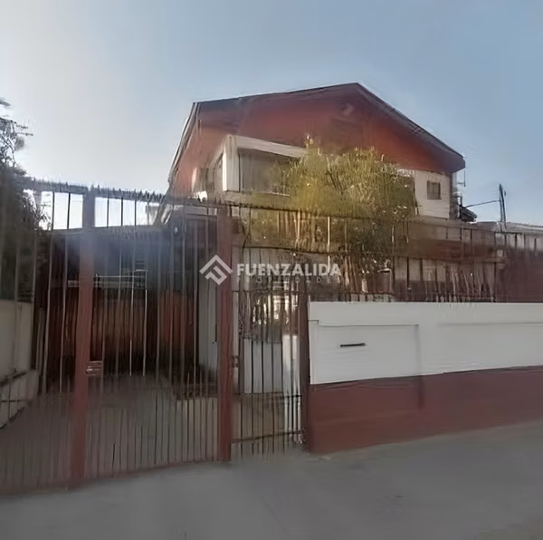 Prop. Industrial y Comercial venta en Club Hipico Santiago