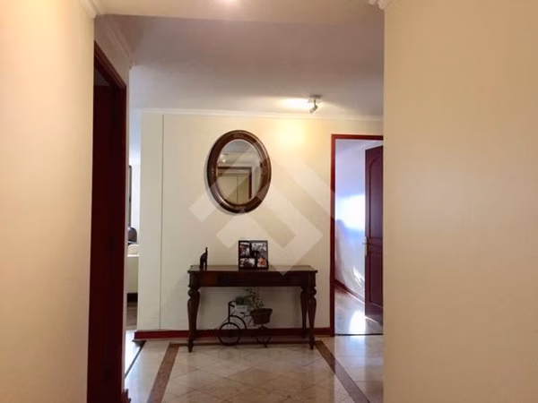 Departamento en venta de 3 dorm. en Las Condes