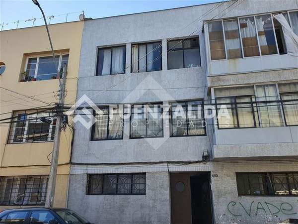 Venta, Edificio en Providencia, 3 pisos, 6 Dptos.