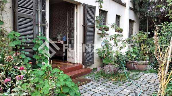 BARRIO TRANQUILO Casa en venta de 3 dorm. en La Reina