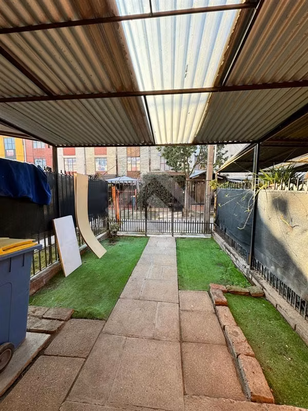 Casa en venta de 3 dorm. en La Florida