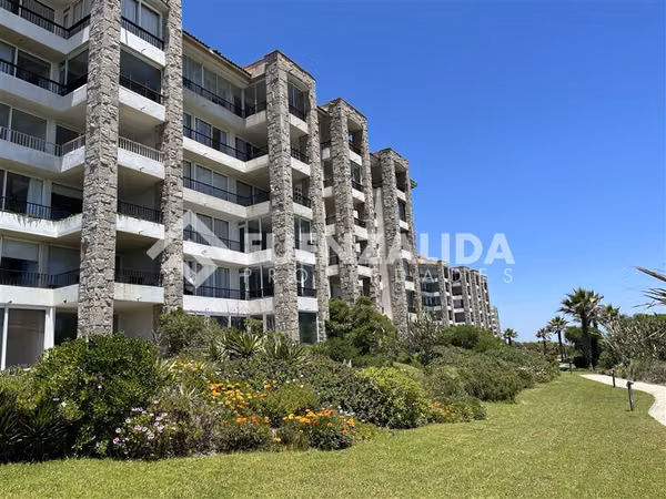 Departamento en venta de 3 dorm.2 baños en La Serena Golf