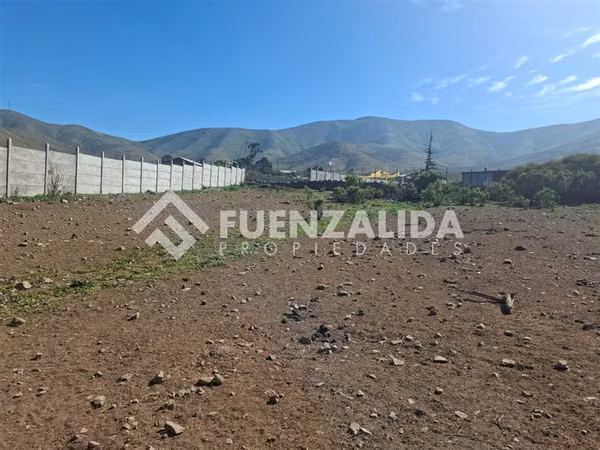 Terreno en venta en Altovalsol, cerca condominios habitados