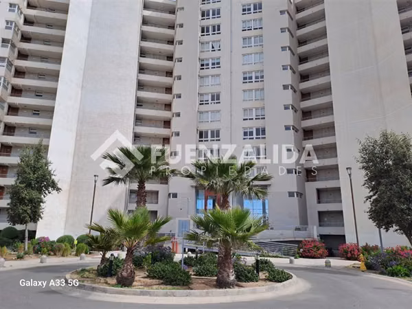 Departamento en venta de 3 dorm. en La Serena
