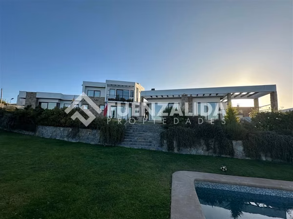 Casa en venta en La Herradura