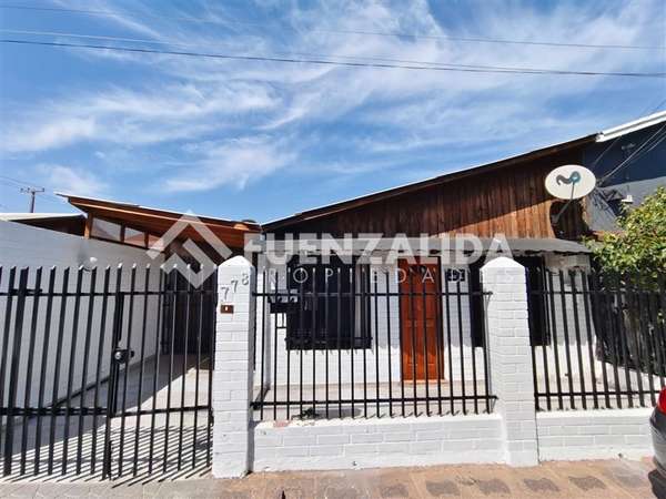 Casa en venta de 3 dorm. en Maipú