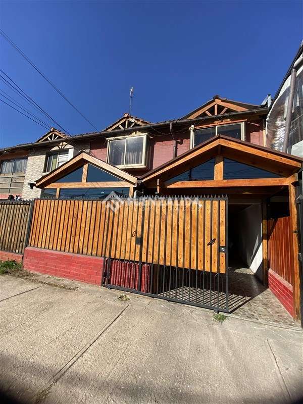 Casa en venta de 4 dorm. en Maipú