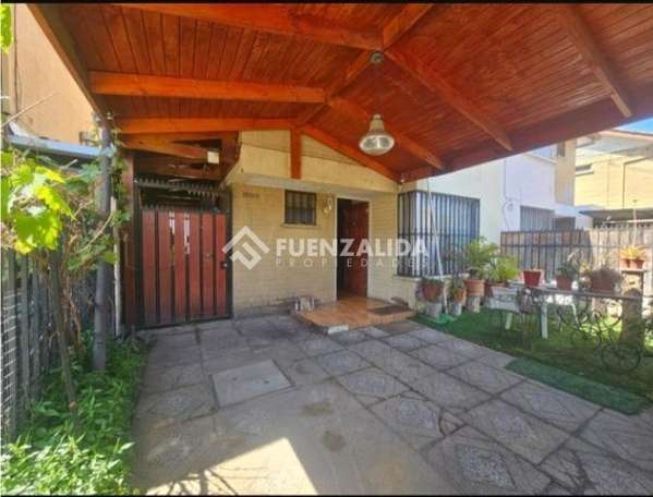 Casa en venta de 3 dorm. en ciudad Satelite Maipú