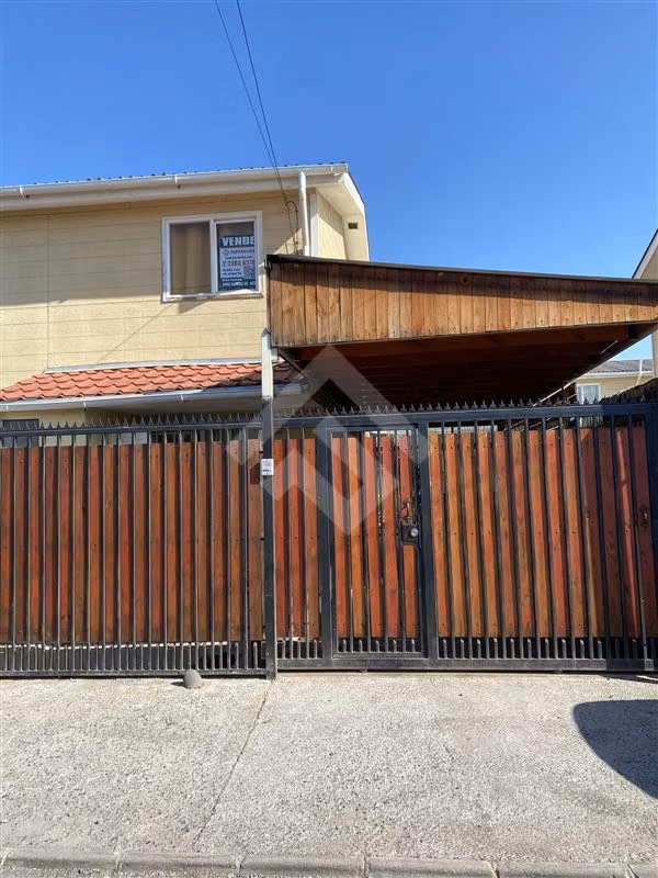 Casa en venta de 2 dorm. en Buín