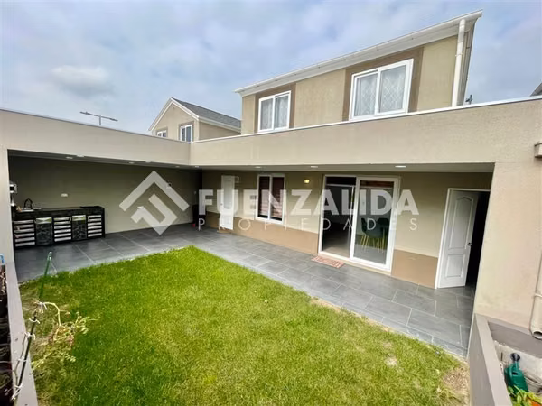 Casa en condominio de 3 dorm. en Padre Hurtado