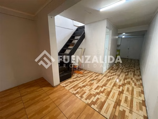 Casa en venta de 4 dorm. en Renca