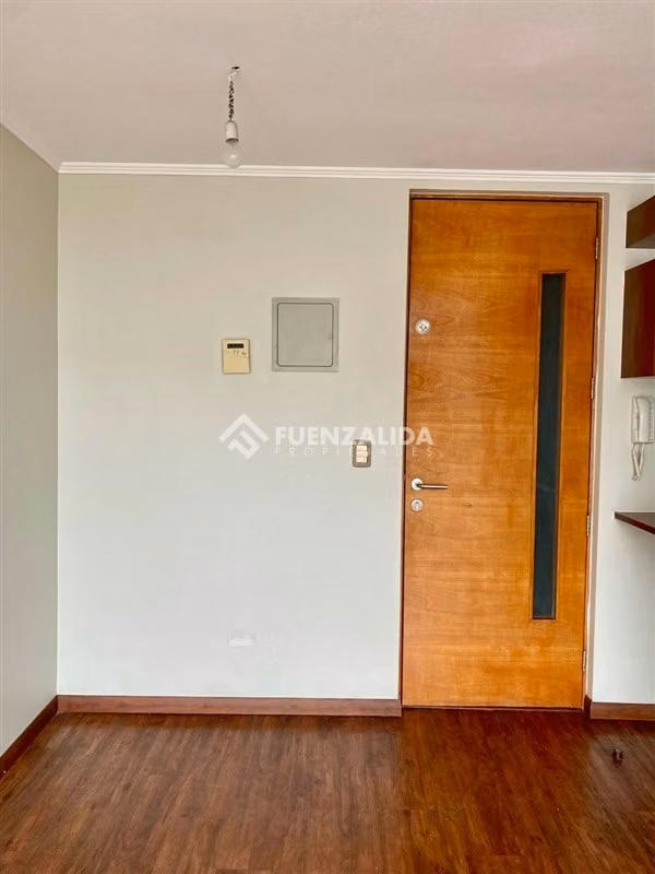 Depto en venta de 2 dorm. a pasos M. Santa Ana en Santiago