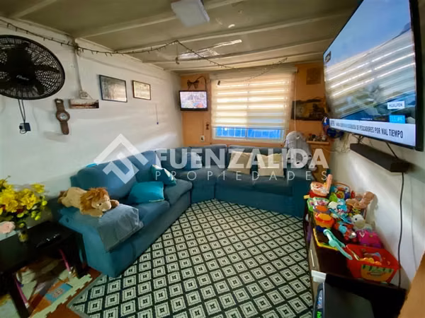 Casa en venta de 5 dorm. en Maipú