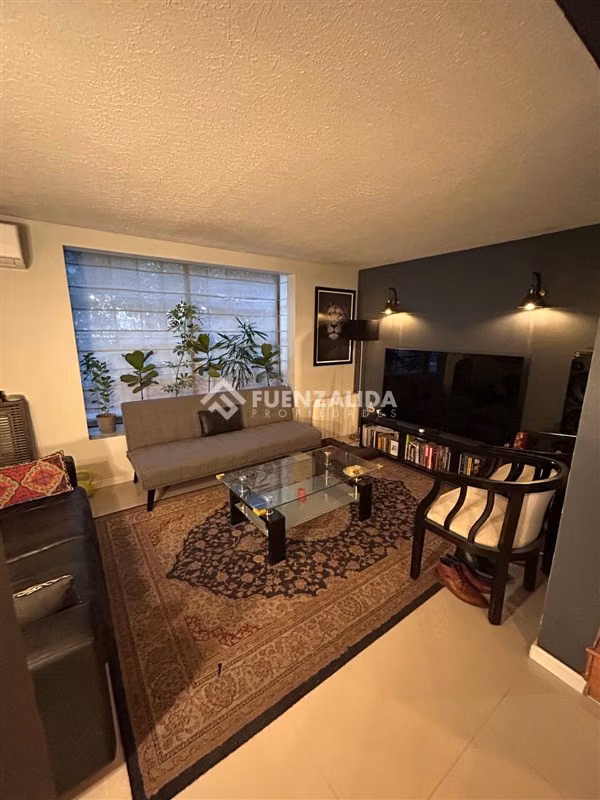 Casa en venta de 4 dorm. en Maipú