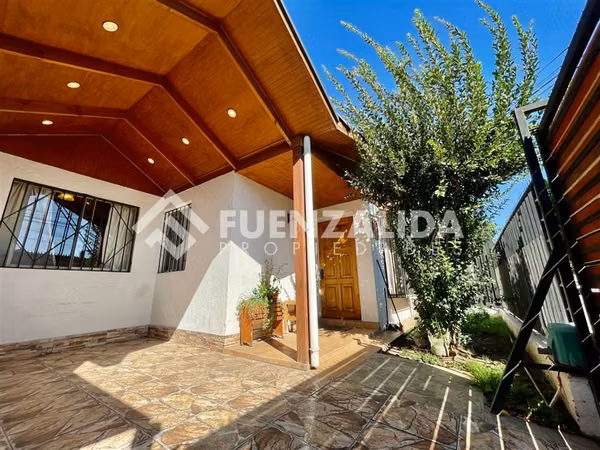 Casa en venta de 3 dorm + 2 Baños en Maipú