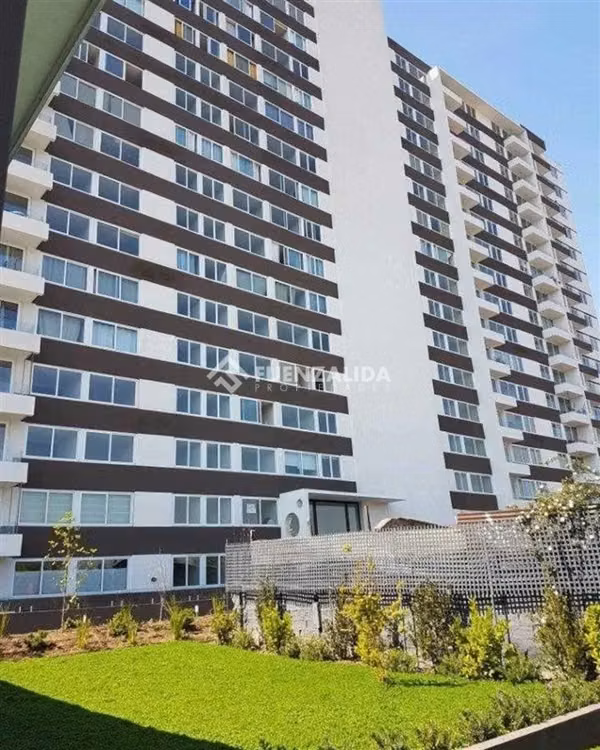 Departamento en venta de 2D- 1B con Bodega en Metro Quilín