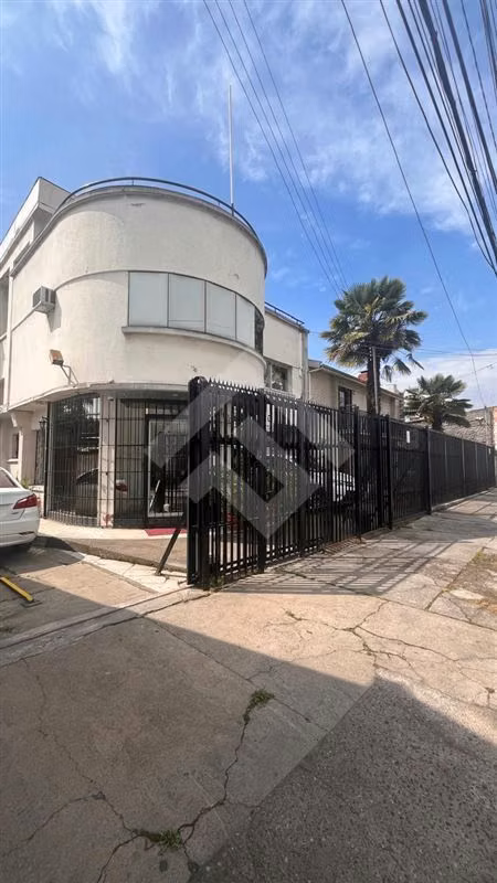 Local Comercial en arriendo en Ñuñoa