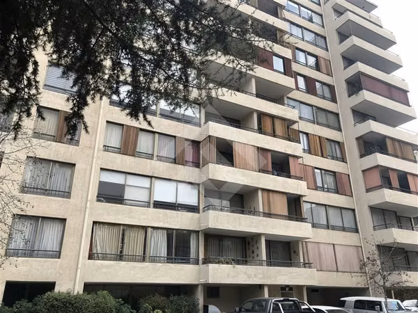 Departamento en venta de 4 dorm. en Ñuñoa