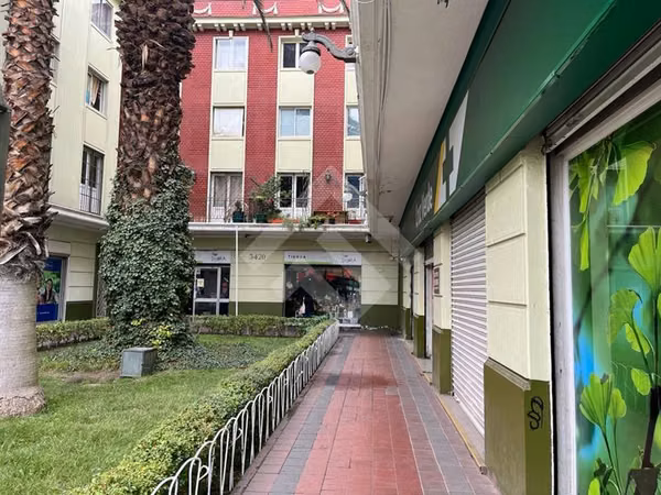 ¡Oportunidad! Depto en venta de 4D- 2B Metro Ñuñoa