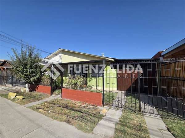 Casa en venta de 3 dorm. en Maipú
