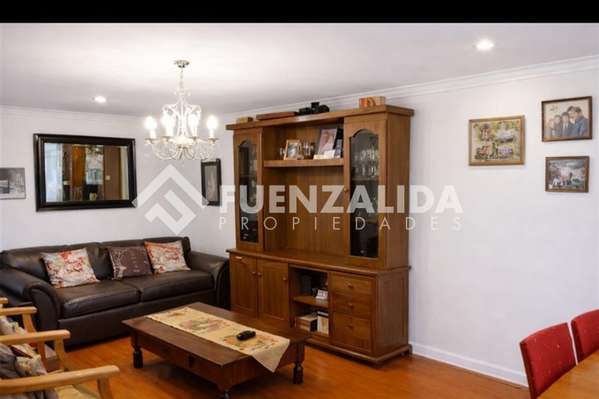 Casa en venta de 3 dorm. en El Bosque