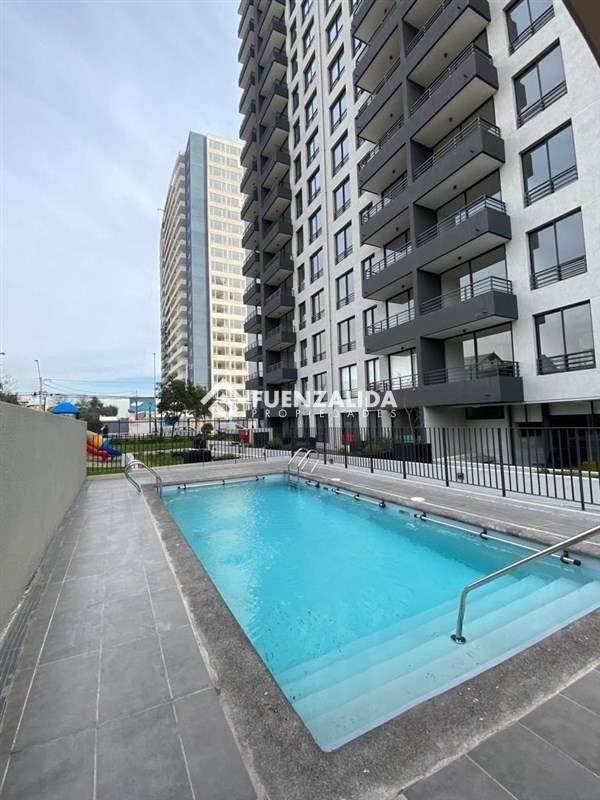 Departamento en venta de 2 dorm. en La Cisterna