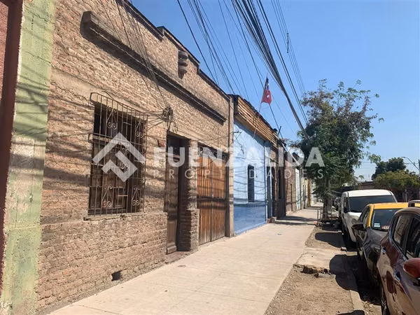 Casa en venta de 4 dorm. en Recoleta