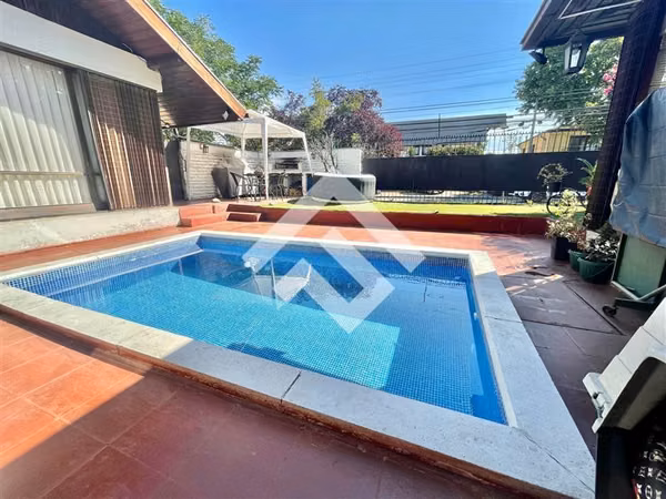 Casa en venta Colegio San Ignacio 6 D 4 B en Providencia