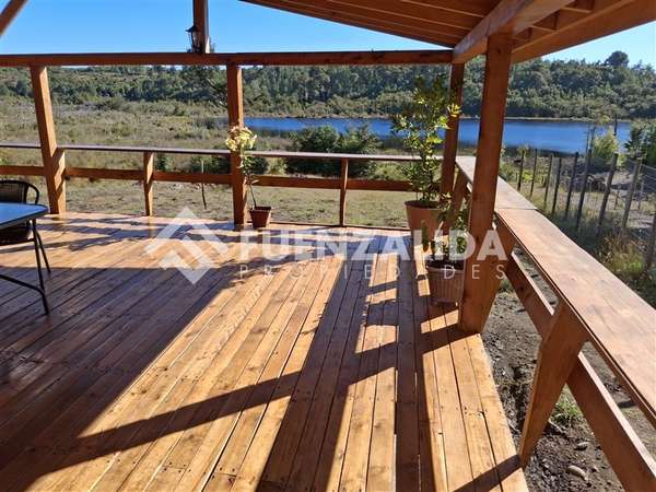 Casa en venta de 4 dorm. en Quellón