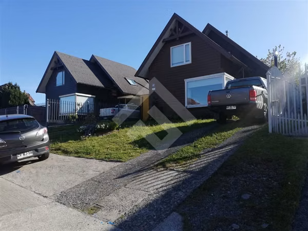 Casa en venta de 3D3B Lomas de Reloncavi en Puerto Montt