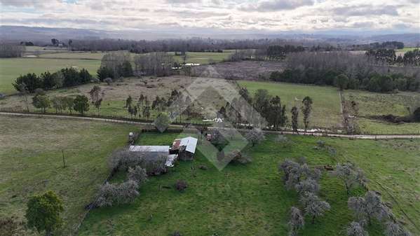 Sitio cerca de Tegualda
