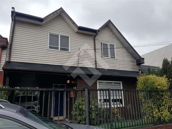 Casa en venta de 4D3B Puerta Sur Puerto Montt