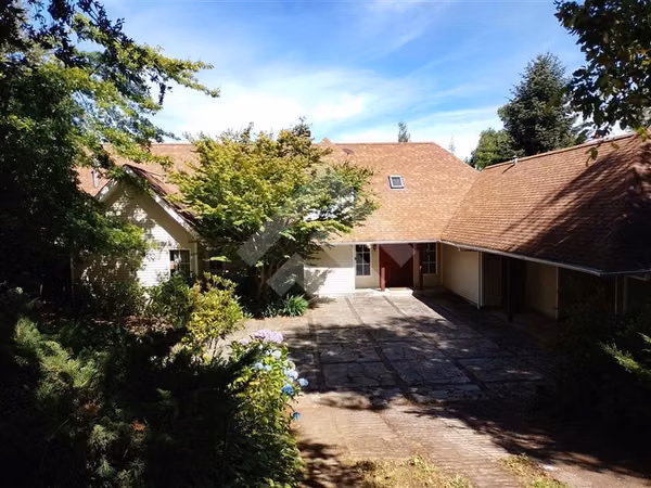 SE VENDE CASA EN BAHIA COIQUE FUTRONO