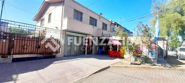 Casa en venta de 4 dorm. en Pedro Aguirre Cerda