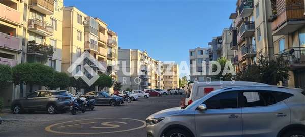 Departamento en venta de 2 dorm. en Recoleta
