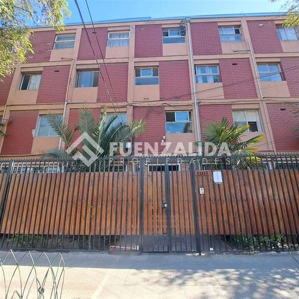 Oficina al lado TRIBUNALES DE JUSTICIA en Santiago