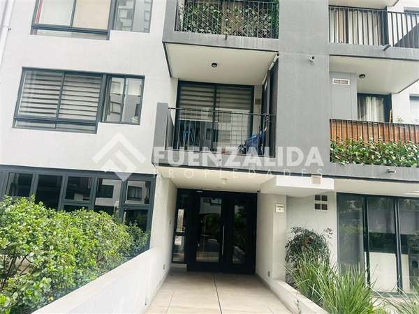 Departamento en venta de 3 dorm. en La Cisterna
