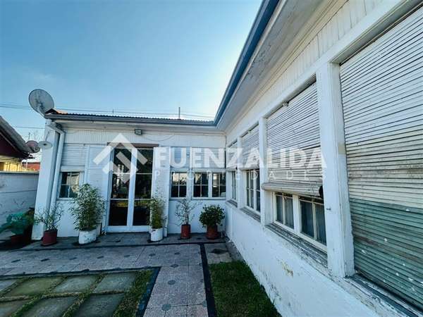 Casa en venta de 4 dorm. en San Miguel