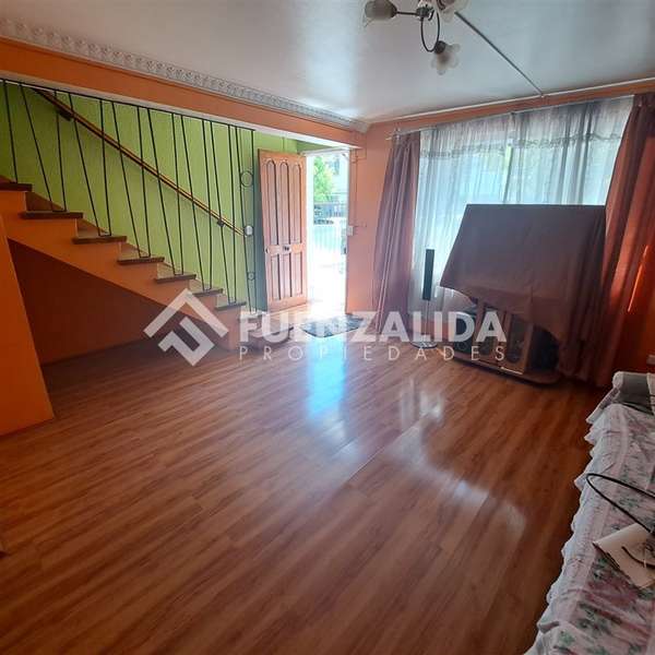 Oportunidad!!! Casa en venta de 3 dorm. en La Cisterna