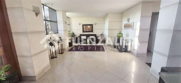 Oportunidad Departamento en venta de 2 dorm. en Santiago